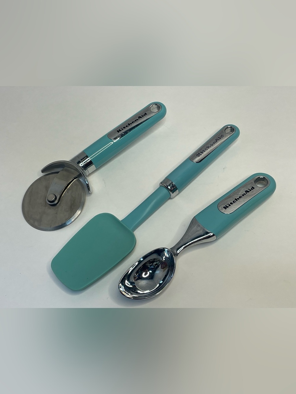 KitchenAid Utensils Ice Cream Scoop Mixer & Pizza Cutter Turquoise Set Of 3